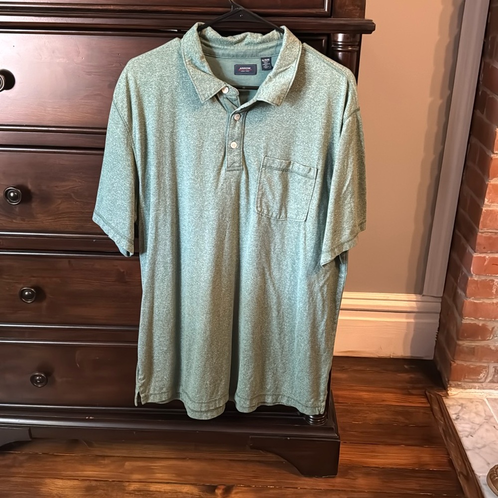 Green cotton polo